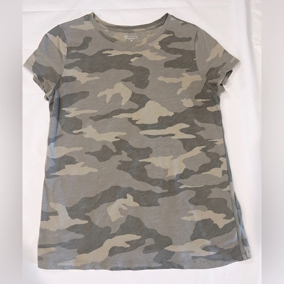 Athleta Organic Daily Camo Crew Short Sleeve Tee - Picture 2 of 7